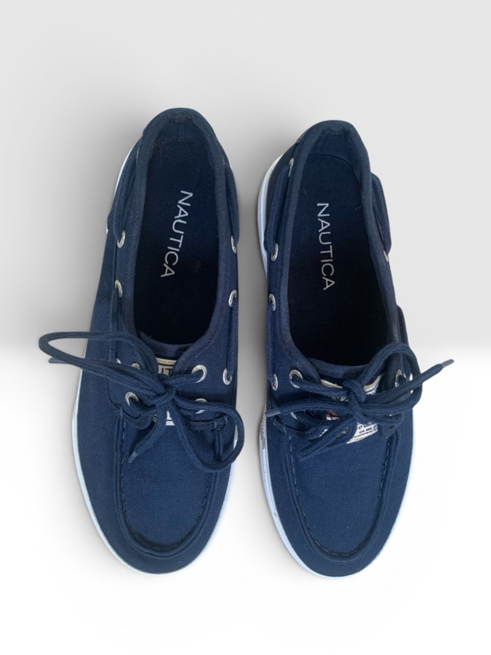 Nautica Navy Canvas Boat Shoes Men’s 7.5 Lace-Up Deck Sneakers Preppy Coastal - Picture 3 of 9